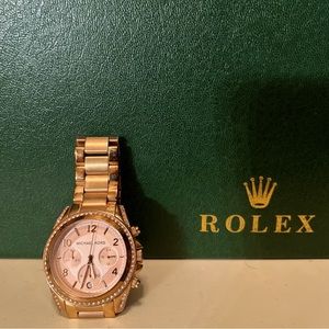 Beautiful gold an rose gold Michael Kors watch